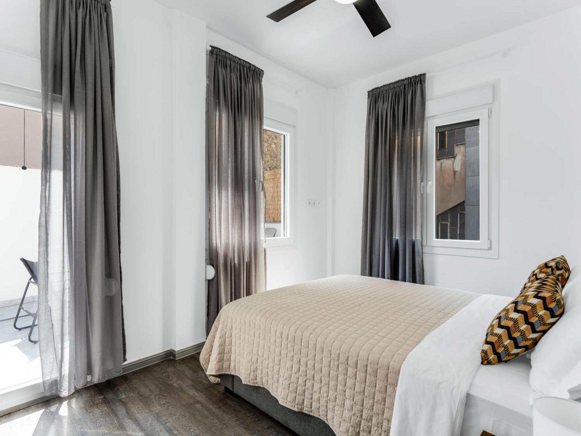 Yalarent Luxury Apartments In The Heart Of The City Αθήνα Εξωτερικό φωτογραφία